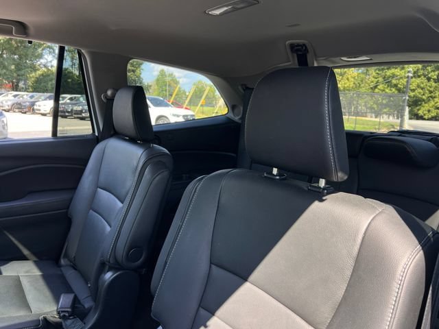 Used 2020 Honda Pilot Touring image 19
