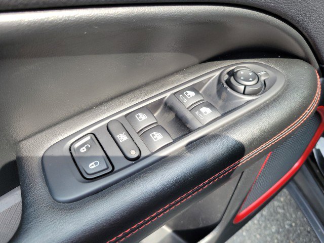 Used 2019 Jeep Compass Trailhawk image 24