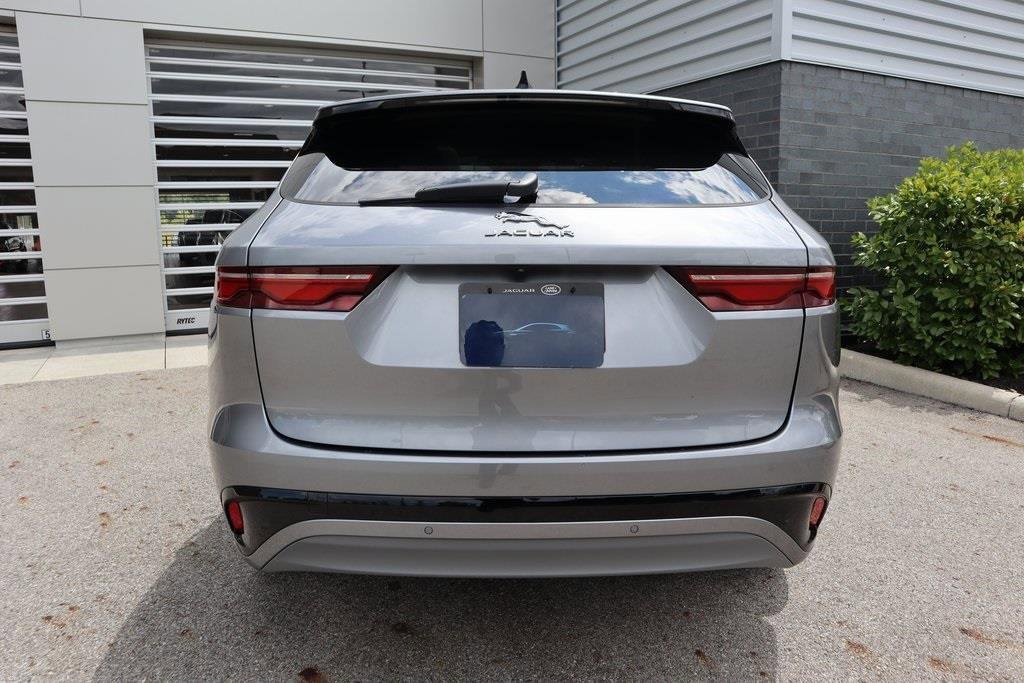 New 2025 Jaguar F-PACE R-Dynamic S image 6