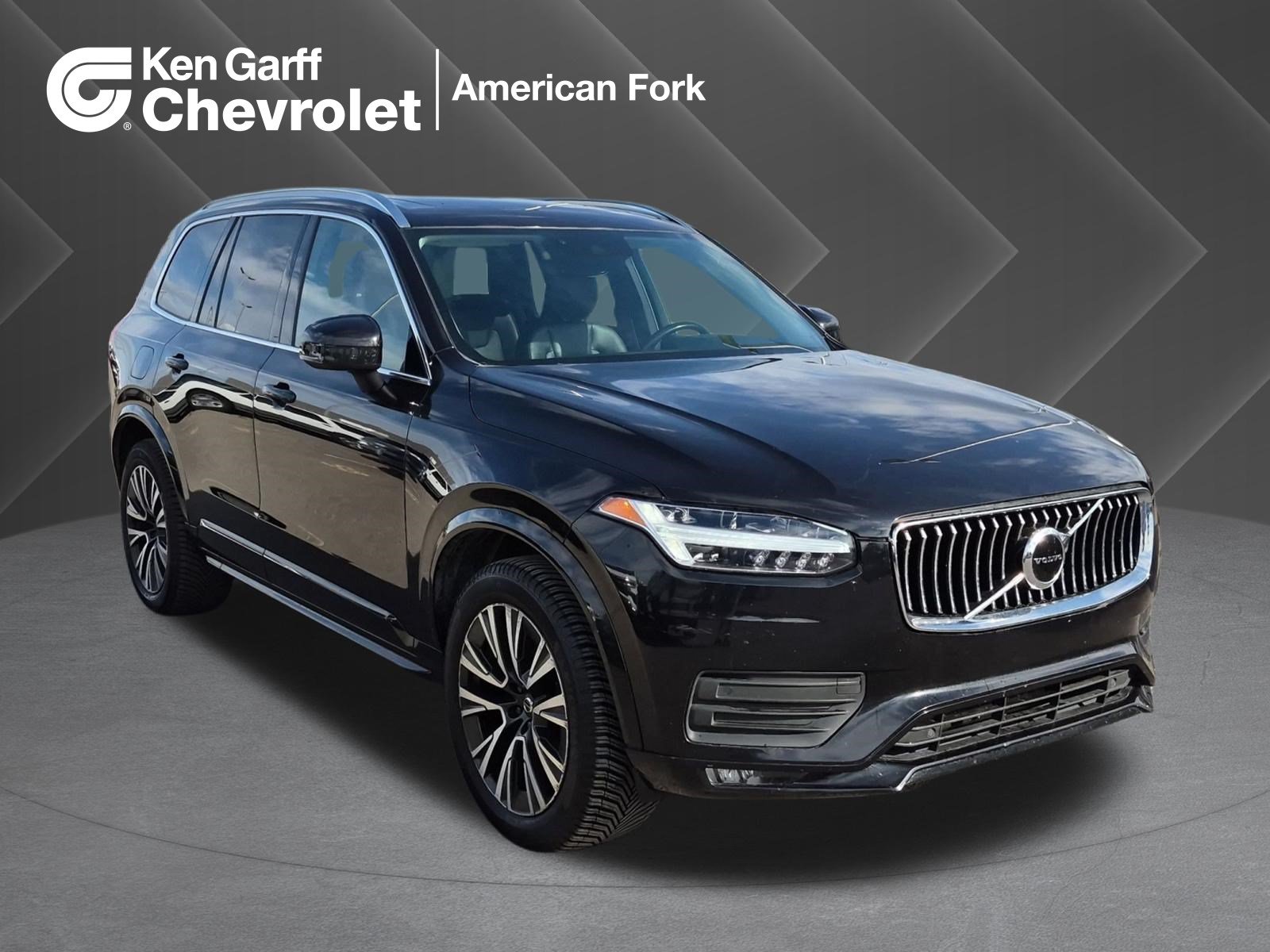 Used 2020 Volvo XC90 T6 Momentum w/ Protection Package Premier AWD/4WD image 1