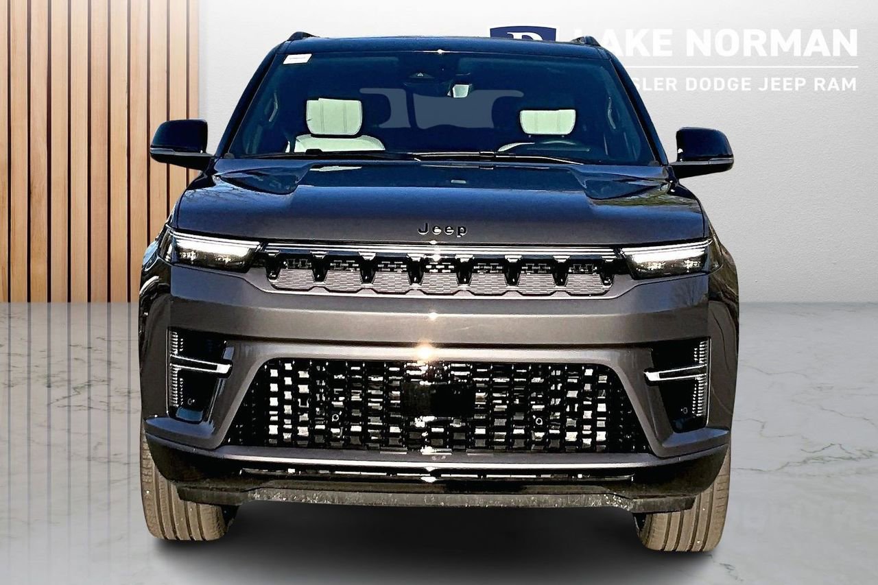 New 2026 Jeep Grand Wagoneer Summit image 3