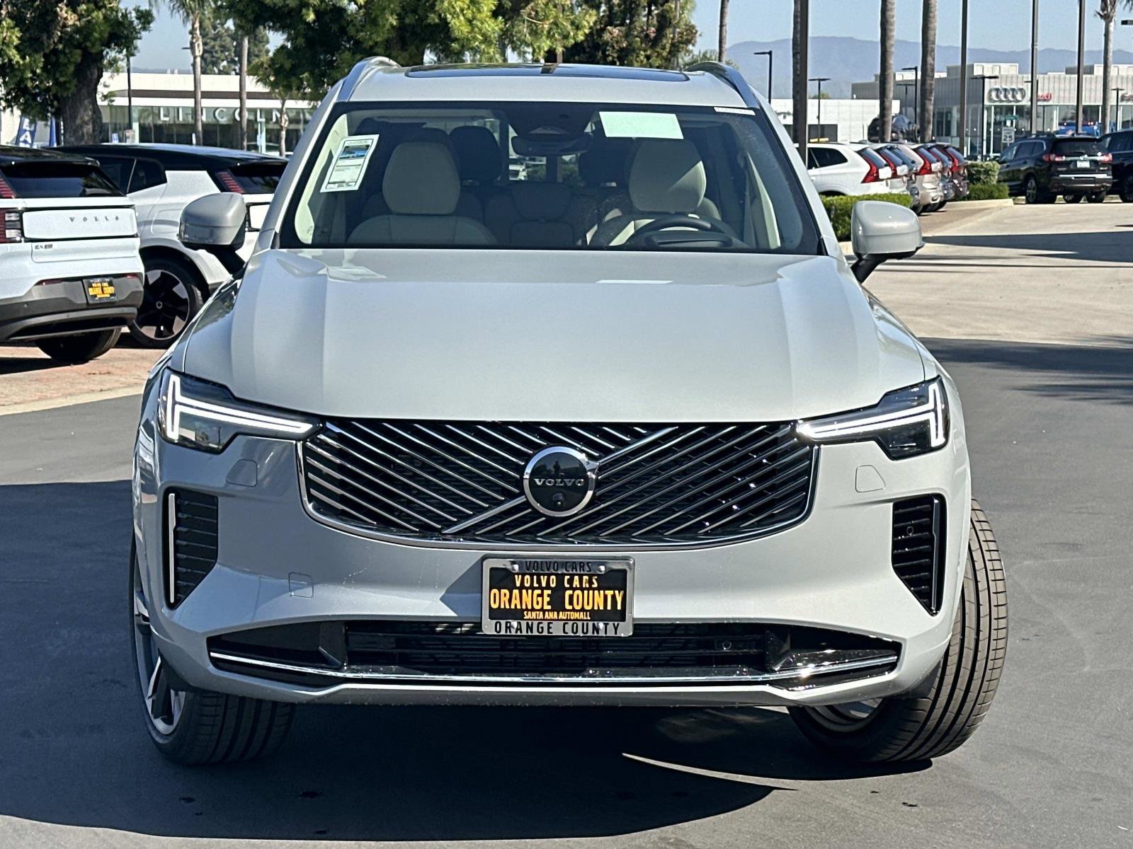 New 2026 Volvo XC90 B6 Ultra w/ Protection Package AWD/4WD image 2