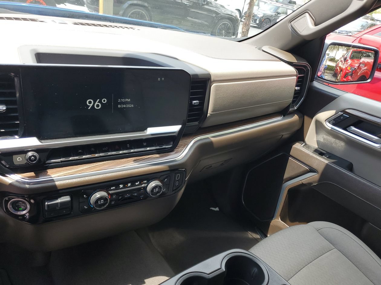 Used 2025 Chevrolet Silverado 1500 LT RWD image 27
