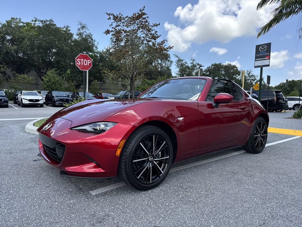 Certified 2025 MAZDA MX-5 Miata RF Grand Touring RWD image 28