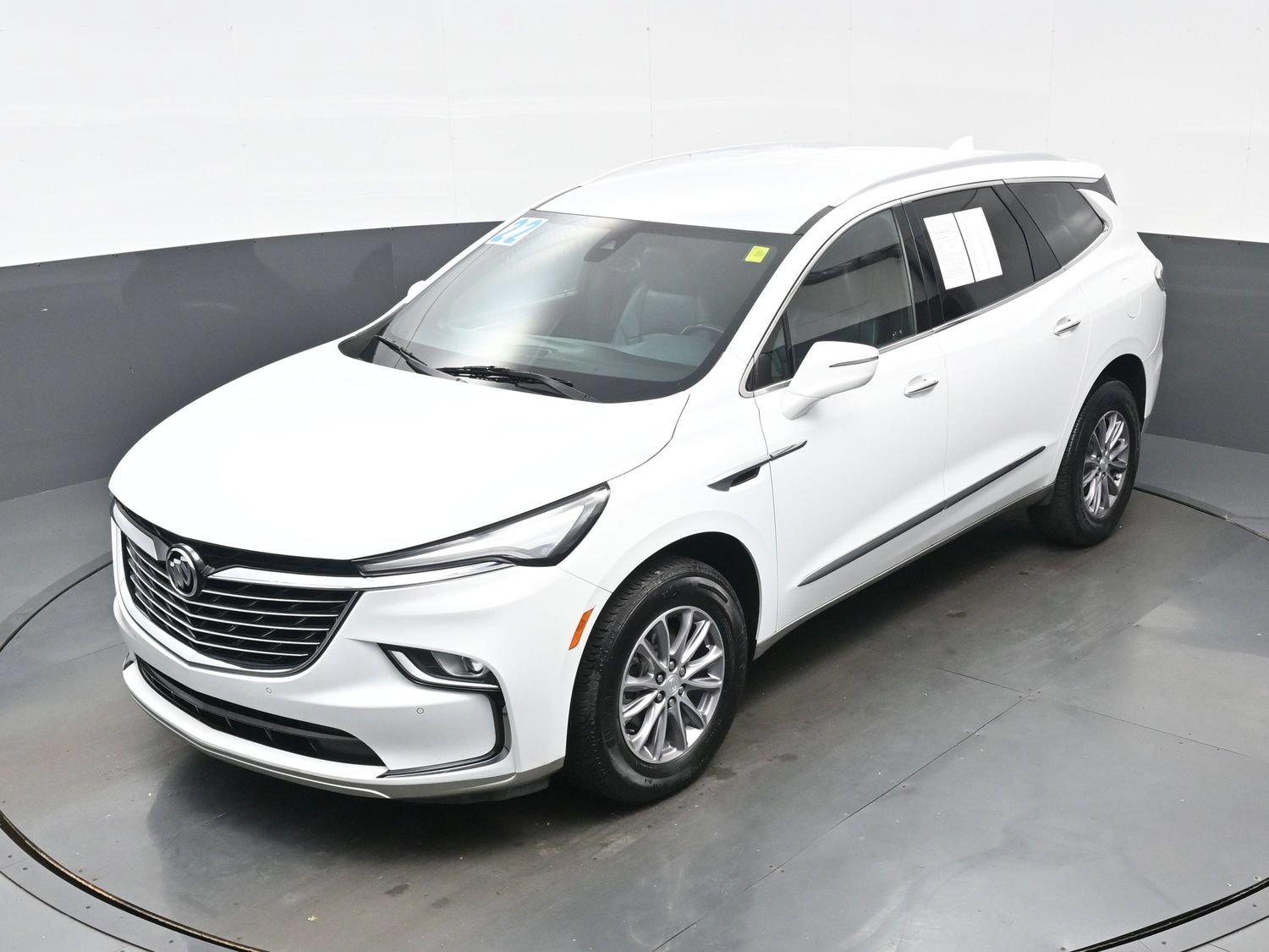 Used 2022 Buick Enclave Essence AWD/4WD image 36
