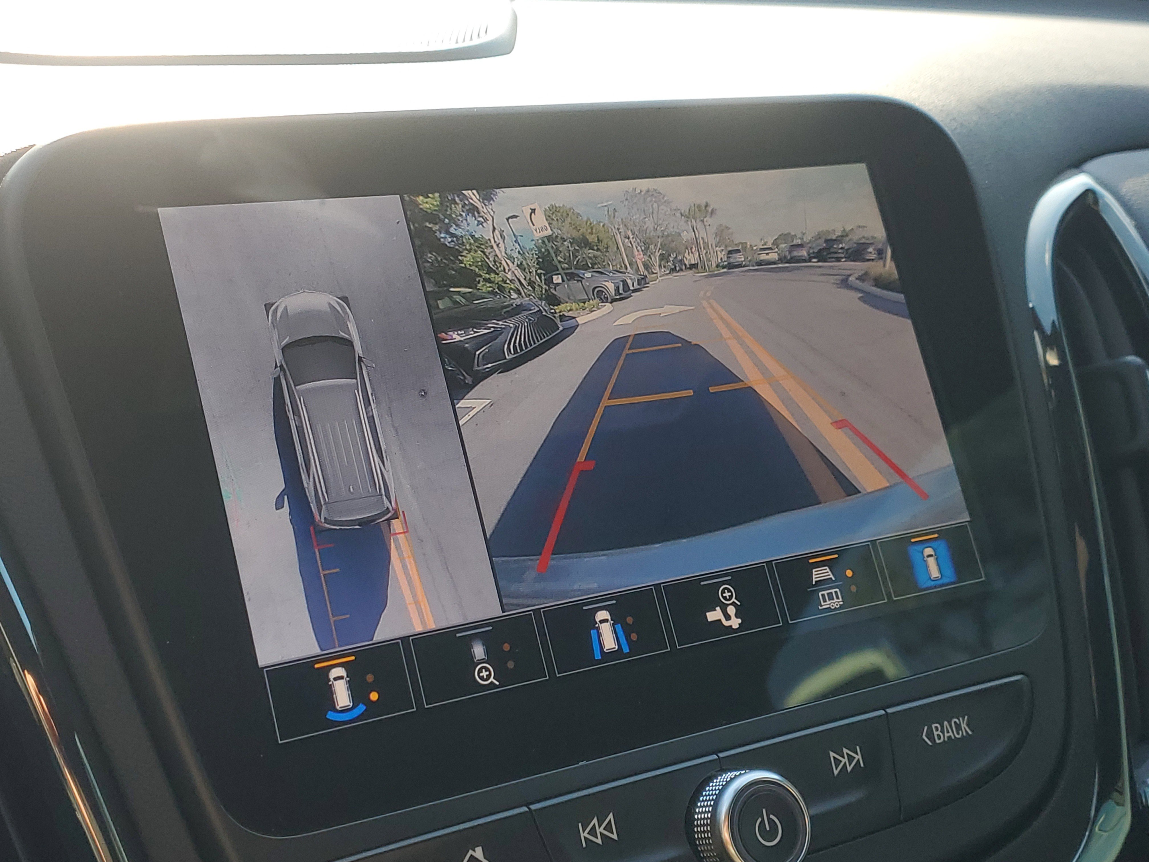 Used 2024 Chevrolet Equinox RS w/ RS Leather Package image 27