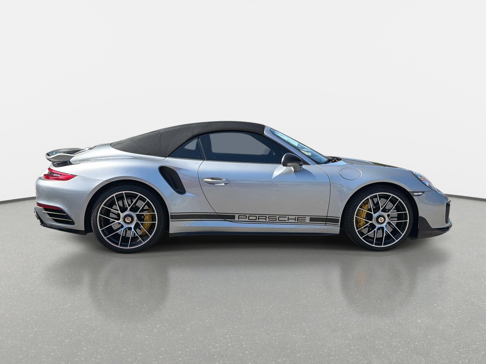 Used 2019 Porsche 911 Turbo AWD/4WD image 2