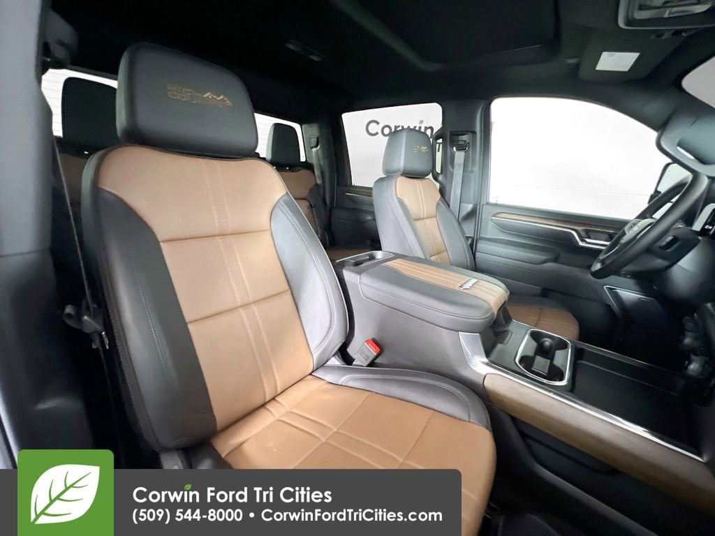 Used 2025 Chevrolet Silverado 2500 High Country w/ Technology Package image 17