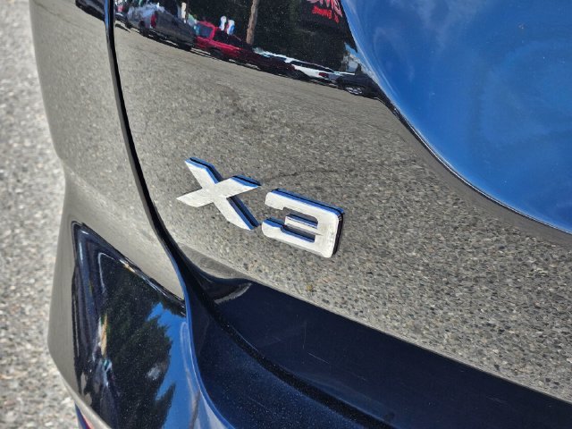 Used 2024 BMW X3 xDrive30i AWD/4WD image 11