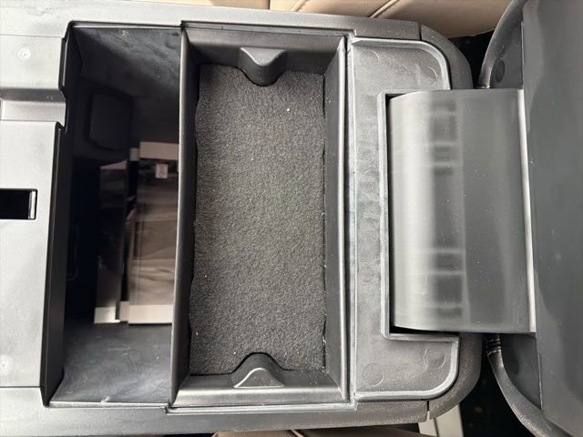 Used 2022 Ford Explorer XLT w/ Equipment Group 202A image 39