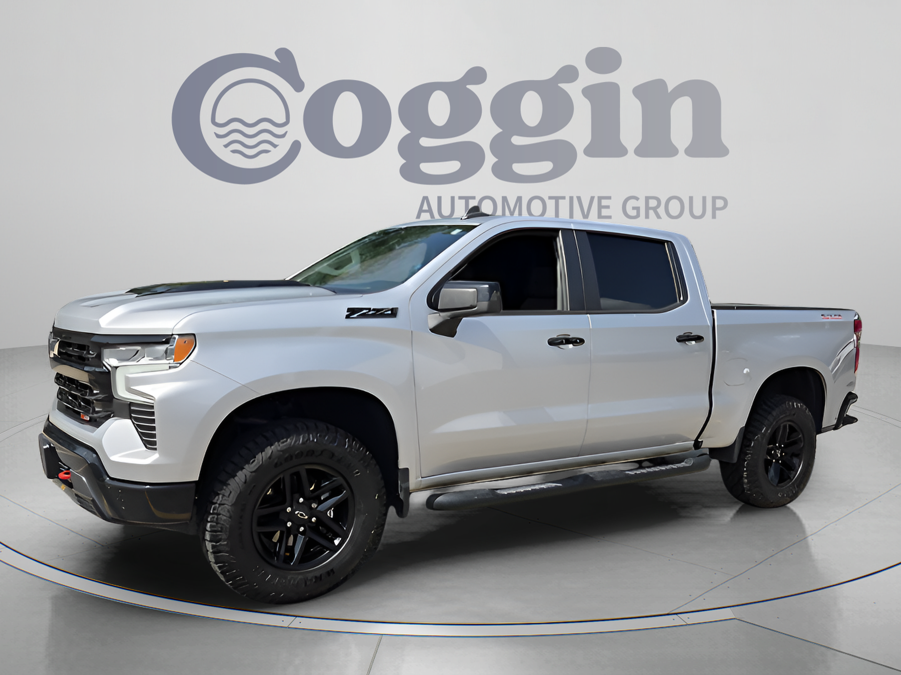 Used 2022 Chevrolet Silverado 1500 LT Trail Boss AWD/4WD image 1