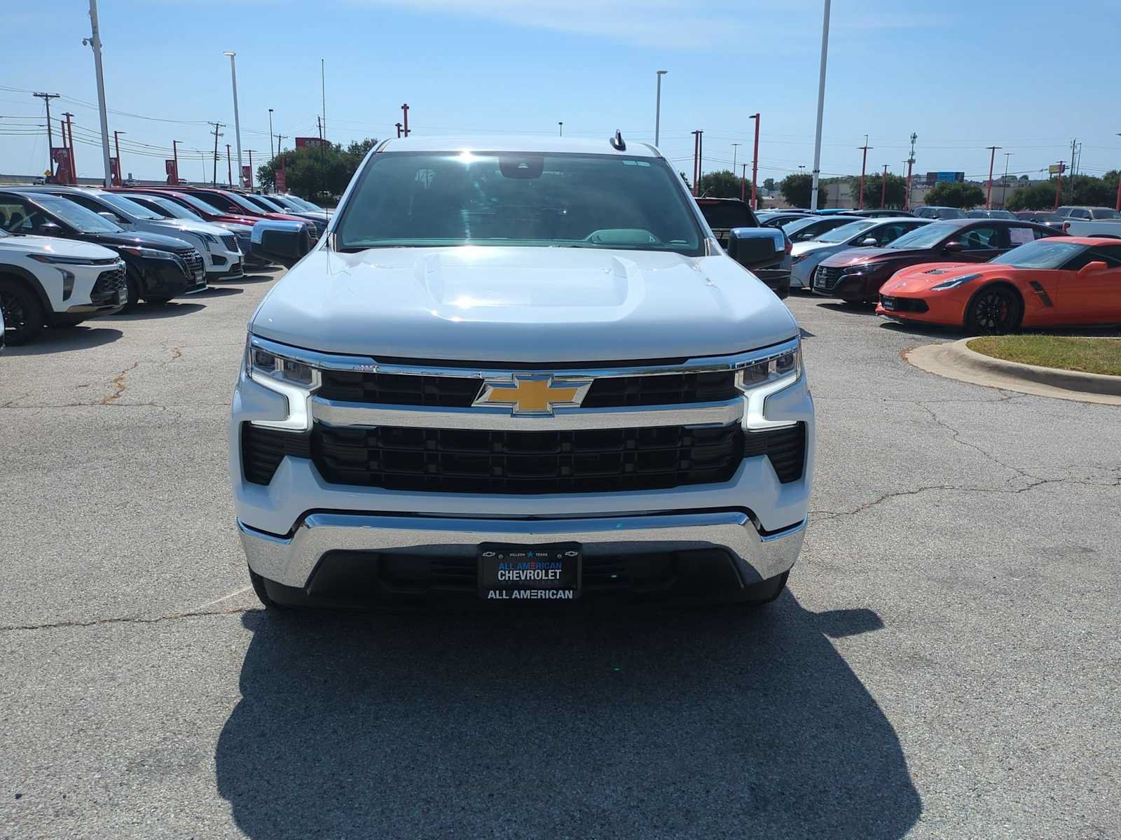 Used 2023 Chevrolet Silverado 1500 LT RWD image 3