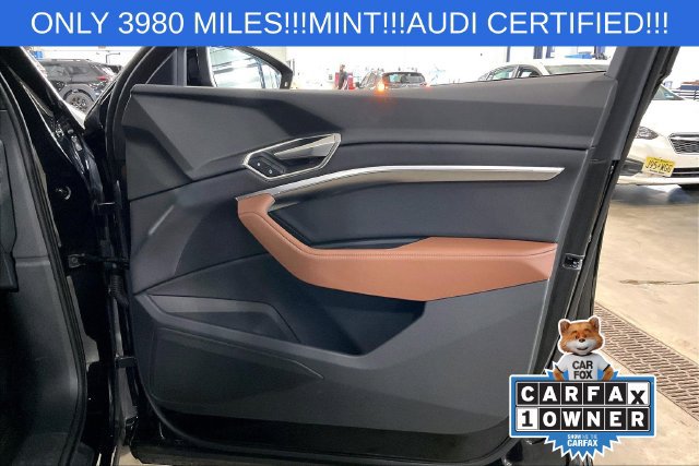 Certified 2024 Audi Q8 e-tron Premium Plus AWD/4WD image 24