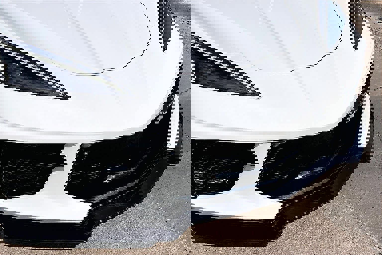 Used 2021 Chevrolet Corvette Stingray Premium Cpe w/ Z51 Performance Package RWD image 27