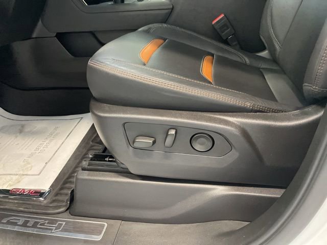 Used 2024 GMC Sierra 1500 AT4 w/ AT4 Premium Package image 17