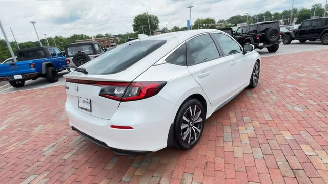 Certified 2024 Honda Civic EX-L image 9