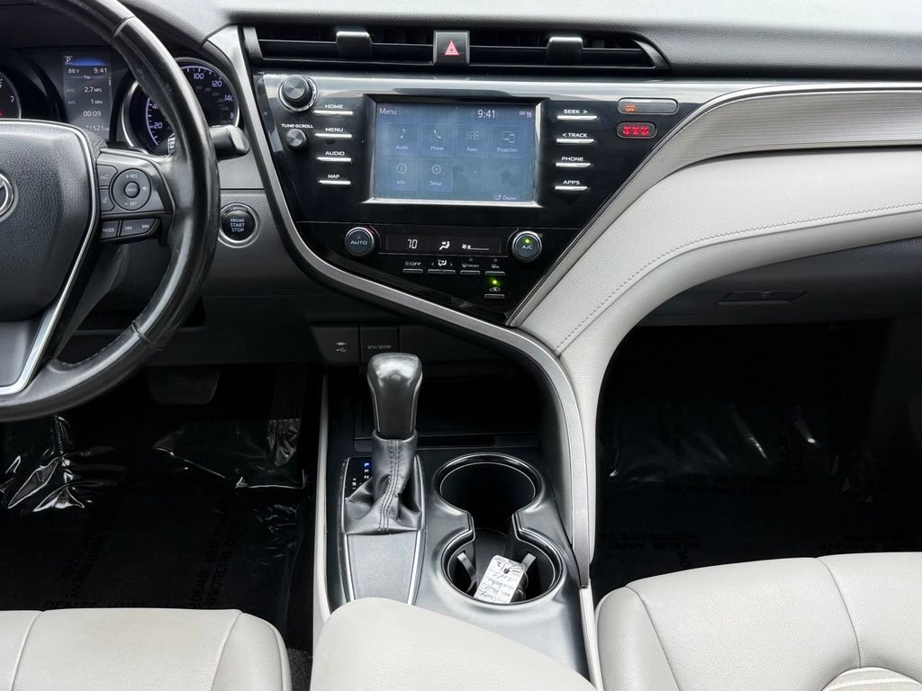 Used 2019 Toyota Camry SE w/ Convenience Package FWD image 26