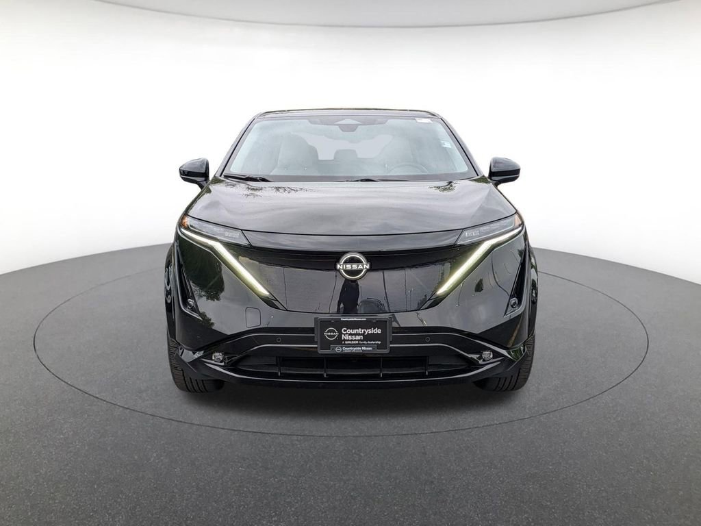 Used 2023 Nissan Ariya FWD image 2