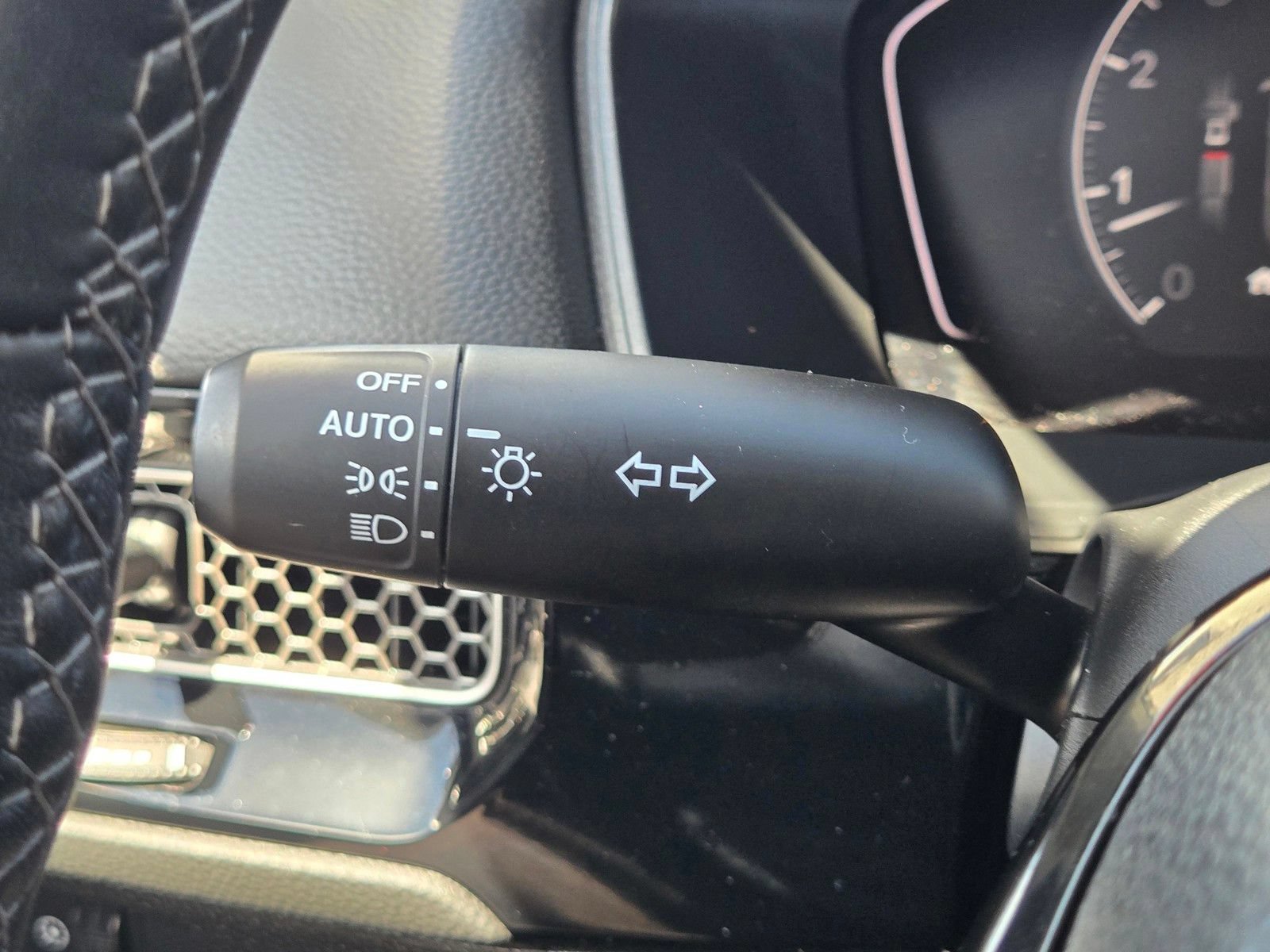 Used 2024 Honda Civic EX image 24
