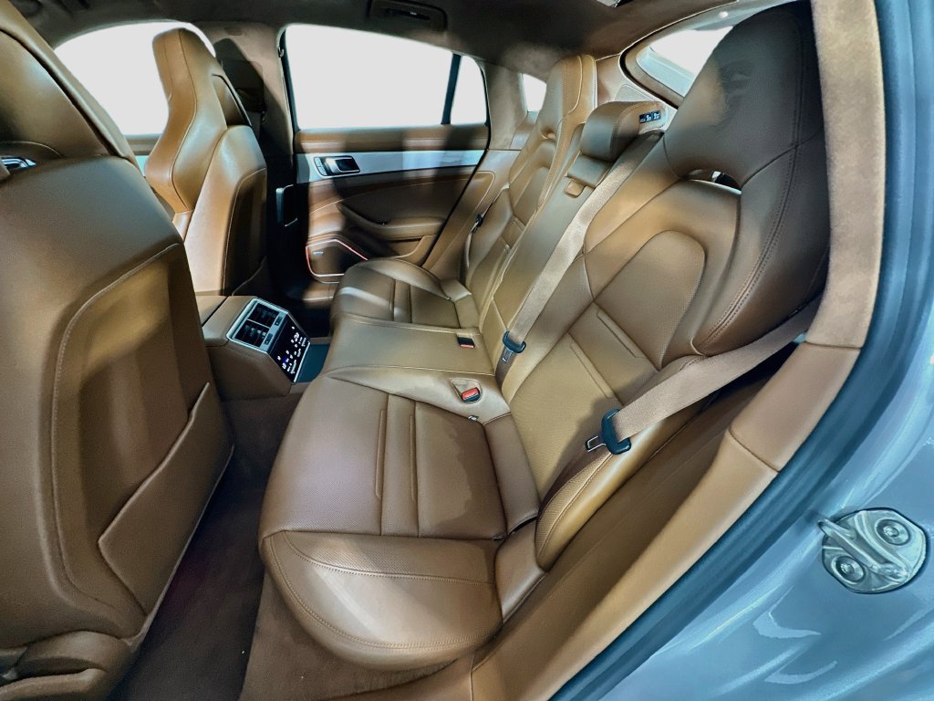 Certified 2022 Porsche Panamera GTS AWD/4WD image 24