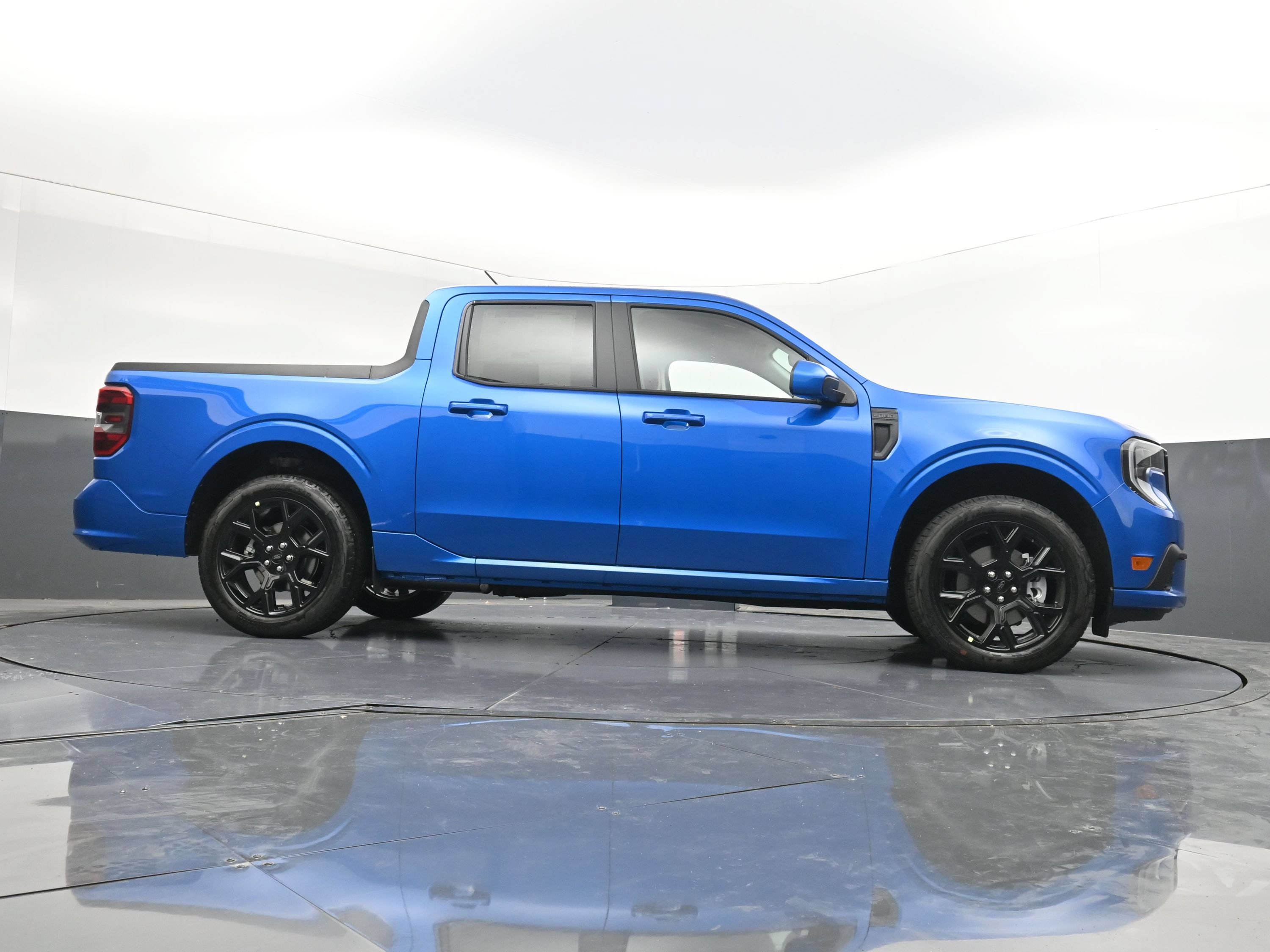 New 2026 Ford Maverick Lobo AWD/4WD image 17