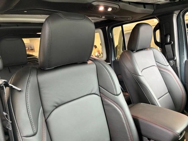 New 2026 Jeep Wrangler Unlimited Rubicon 392 w/ Quick Order Package 27X Moab AWD/4WD image 29
