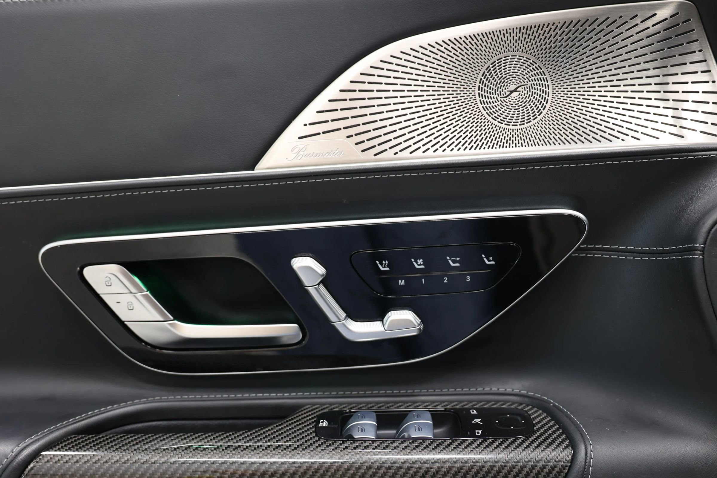 Used 2022 Mercedes-Benz SL 63 AMG 4MATIC image 11