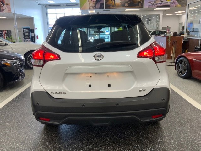 Used 2020 Nissan Kicks SV image 5
