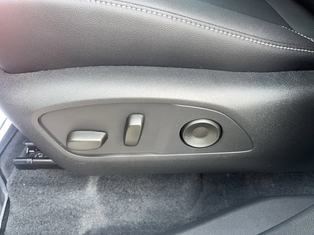New 2026 Chevrolet Traverse LT w/ Sun and Wheel Package image 18