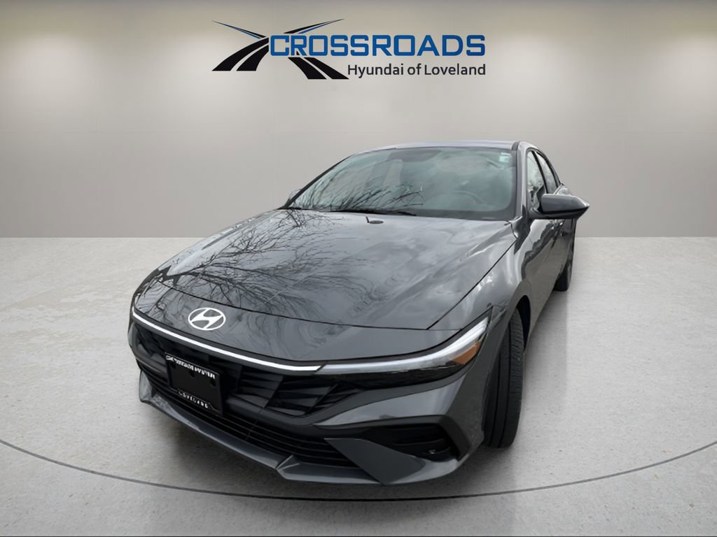 Used 2025 Hyundai Elantra SEL image 6