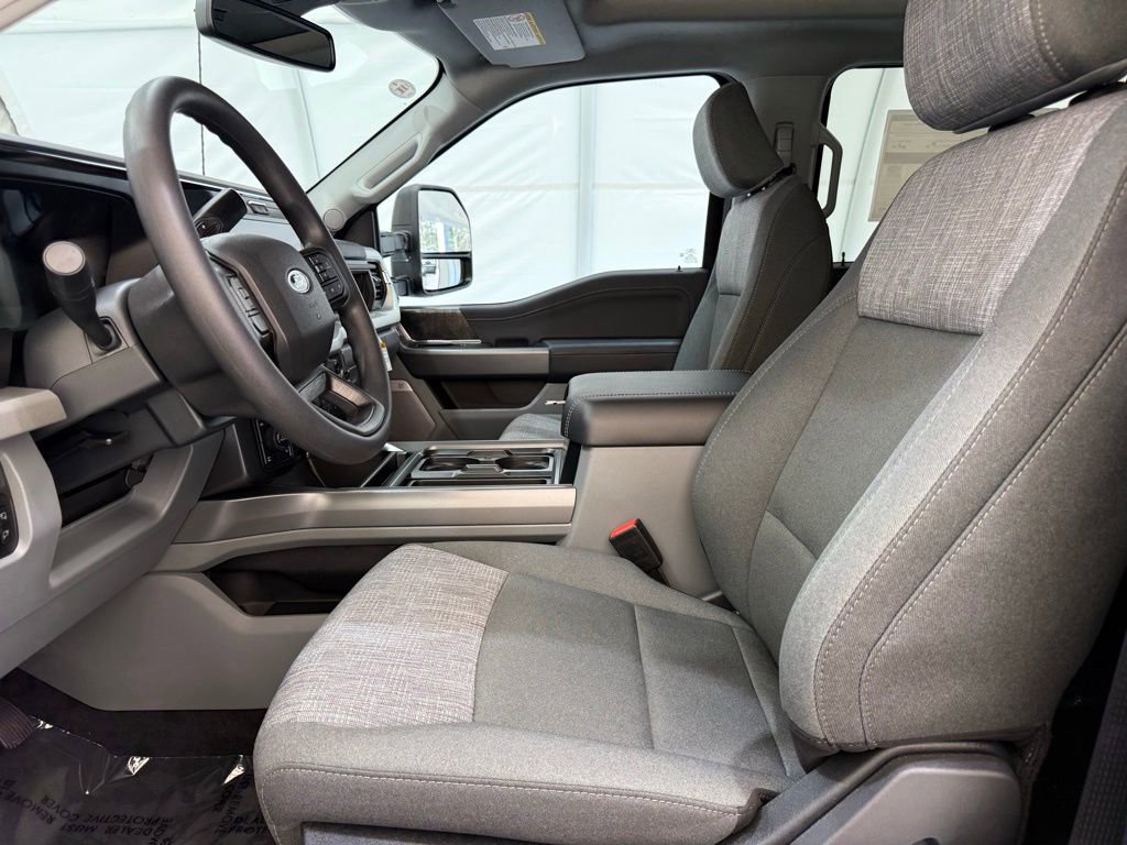 New 2026 Ford F250 XLT w/ XLT Premium Package image 13