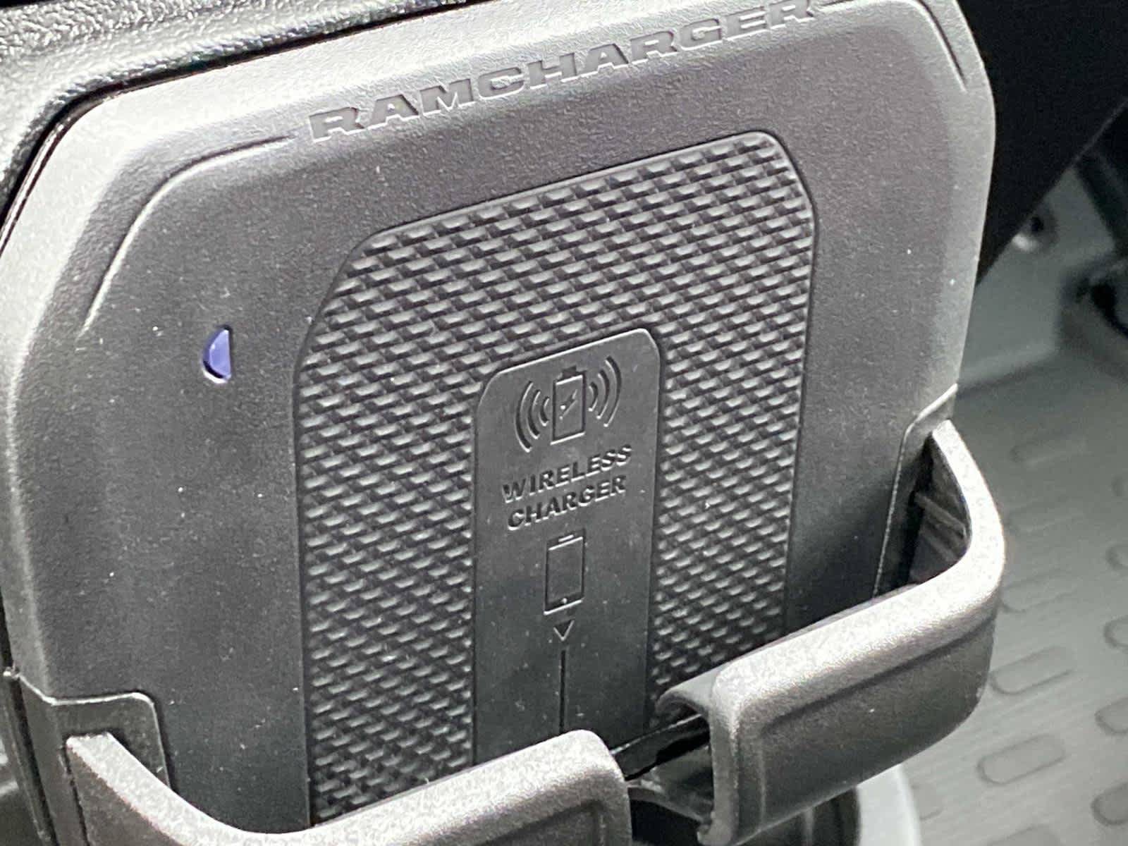 Used 2025 RAM ProMaster 3500 w/ Quick Order Package 22H SLT+ FWD image 31