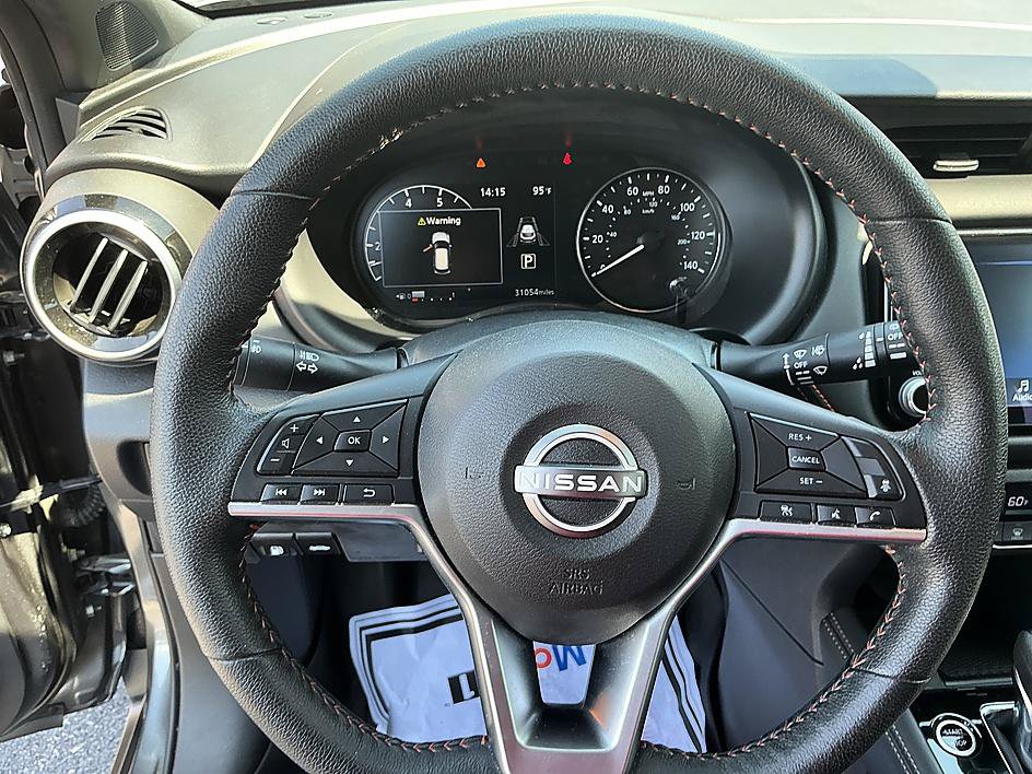Certified 2022 Nissan Kicks SR w/ Premium Package FWD image 15