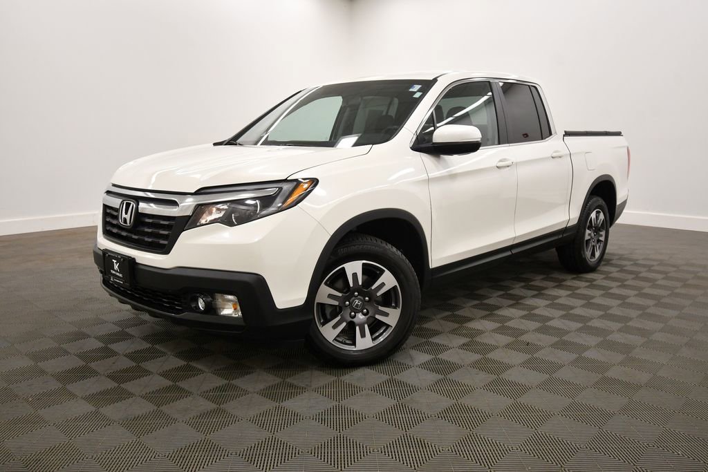 Certified 2017 Honda Ridgeline RTL image 2