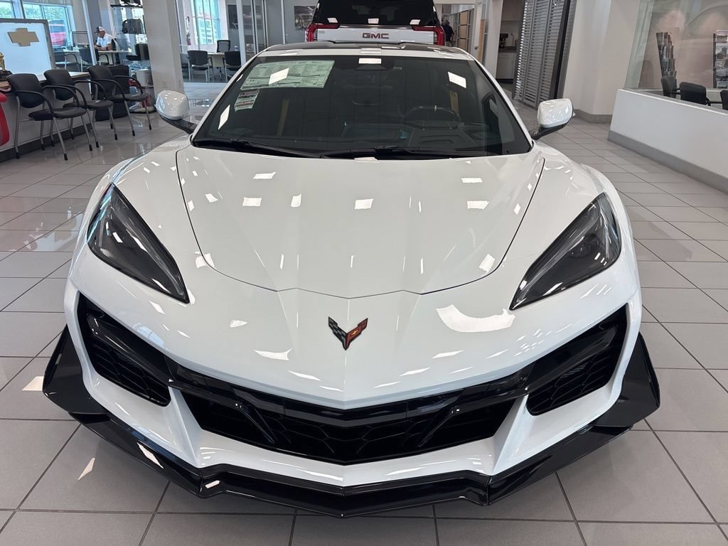 New 2026 Chevrolet Corvette Z06 w/ Z07 Performance Package RWD image 6