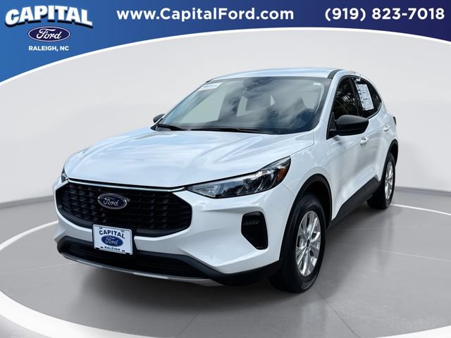 Certified 2025 Ford Escape Active w/ Cold Weather Package AWD/4WD image 1