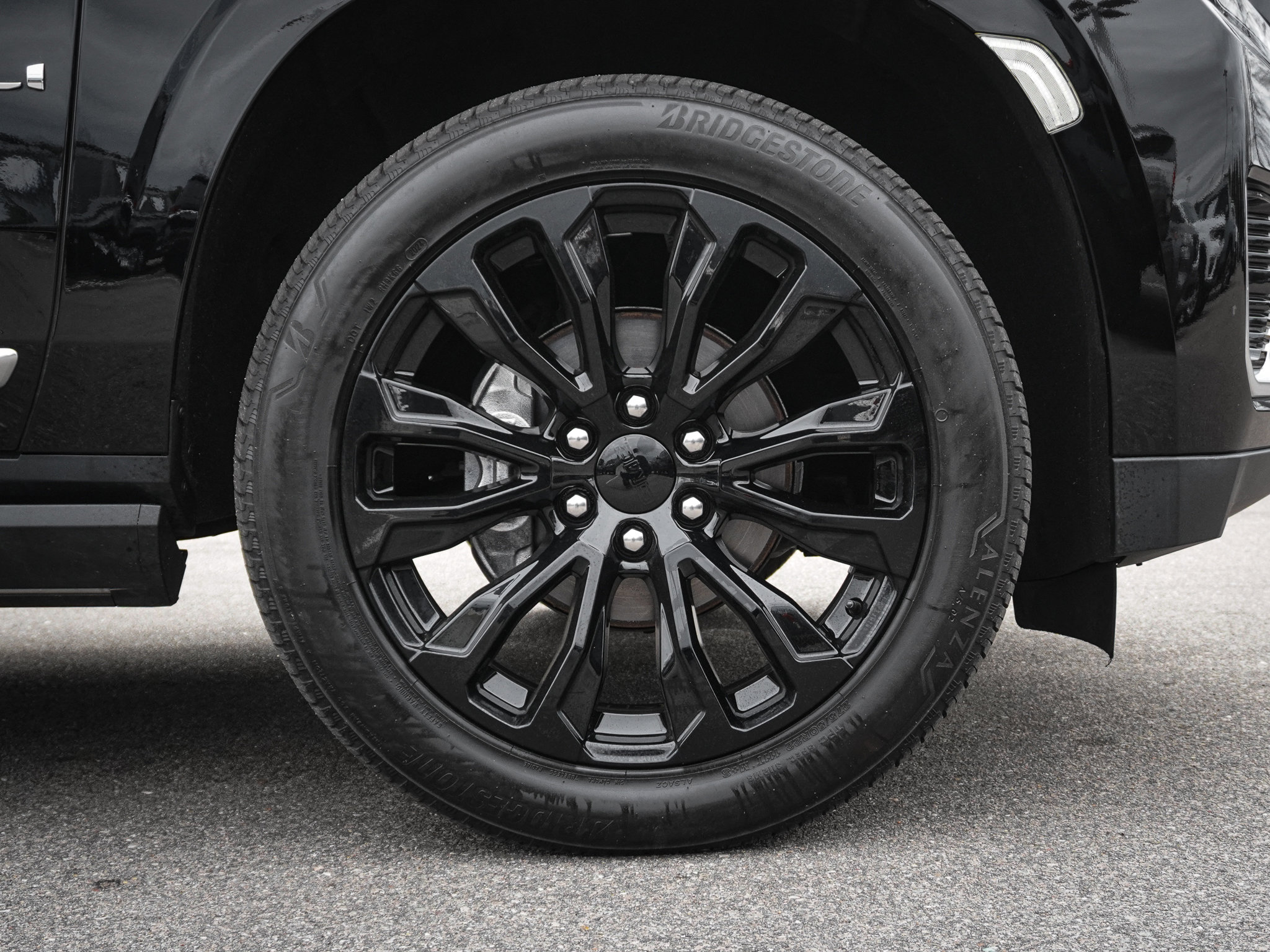 Used 2022 GMC Yukon Denali image 13