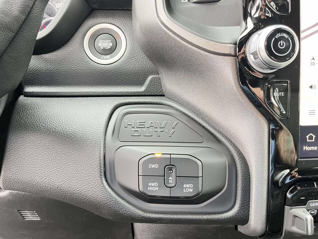 New 2026 RAM 3500 Tradesman AWD/4WD image 21
