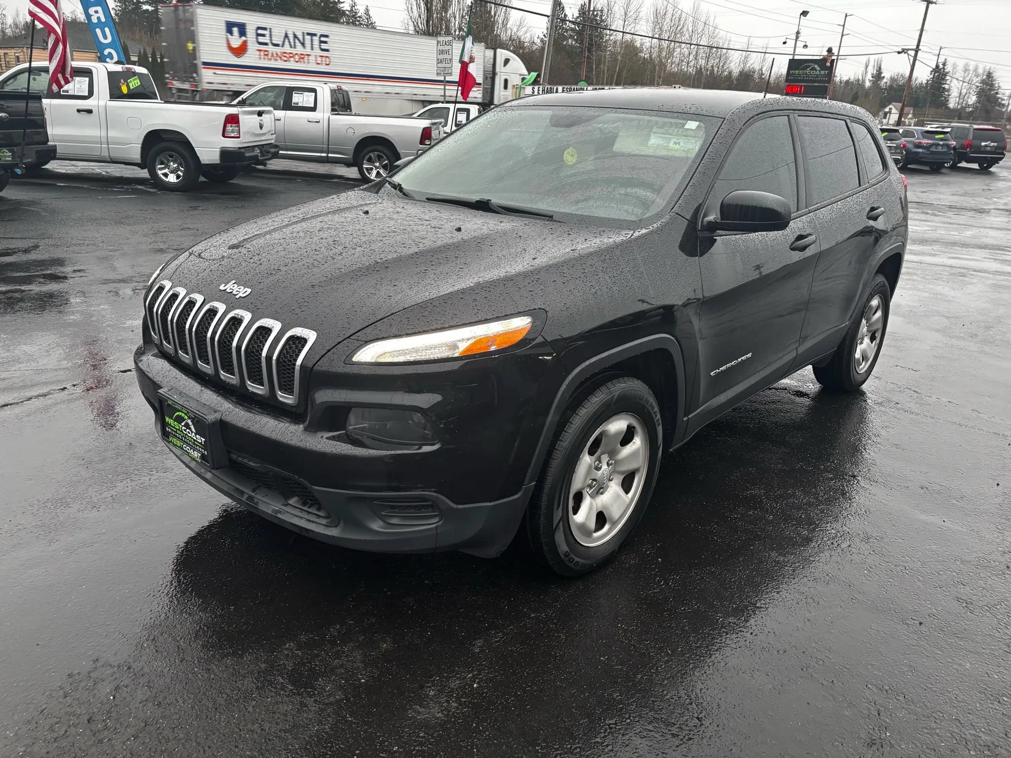 Used 2017 Jeep Cherokee Sport AWD/4WD image 3