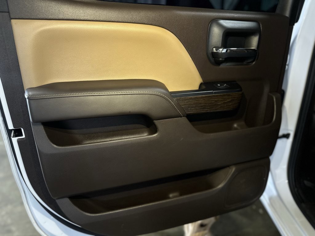 Used 2018 GMC Sierra 2500 Denali w/ Duramax Plus Package image 8