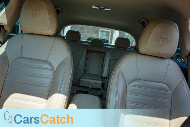 Used 2017 Alfa Romeo Giulia Ti w/ Lusso Light Wood Package image 21