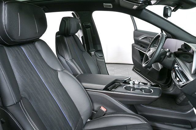 New 2026 Cadillac Lyriq Premium Sport image 24