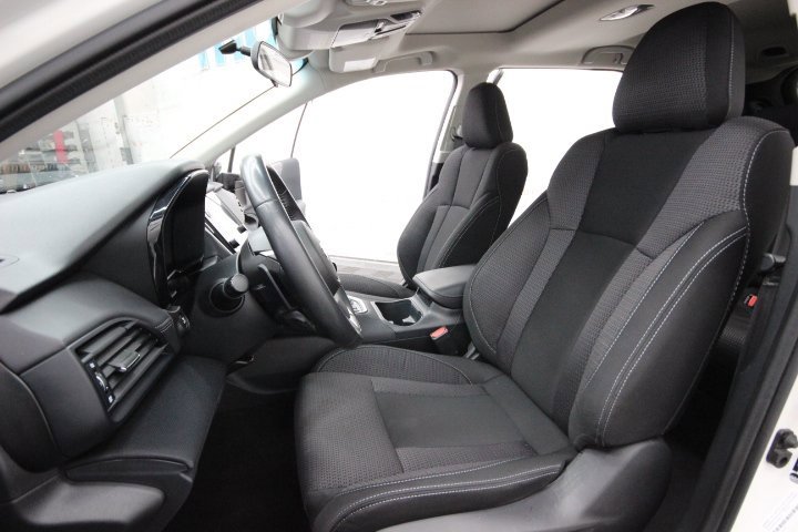 Used 2022 Subaru Outback Premium image 10
