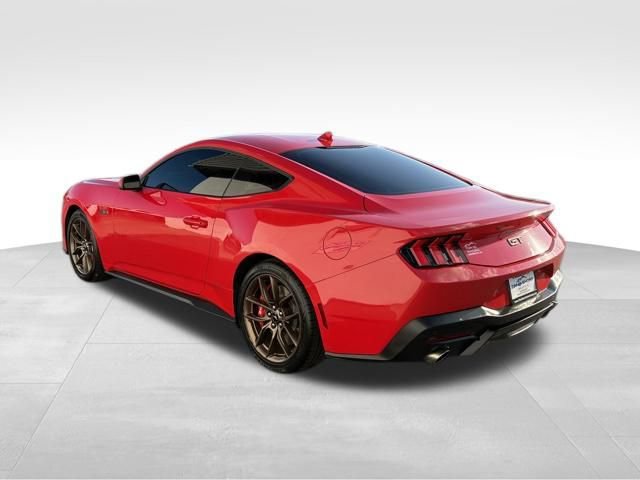 Used 2025 Ford Mustang GT Premium image 7