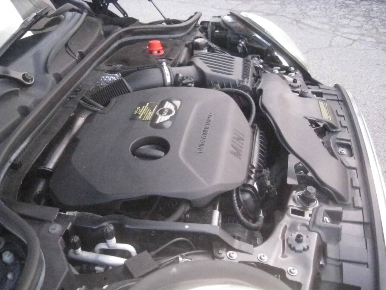 Used 2015 MINI Cooper 2-Door Hardtop FWD image 32