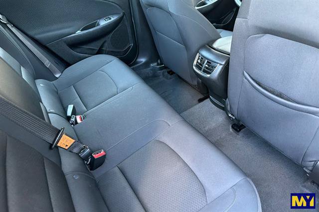 Used 2024 Chevrolet Malibu LT FWD image 17