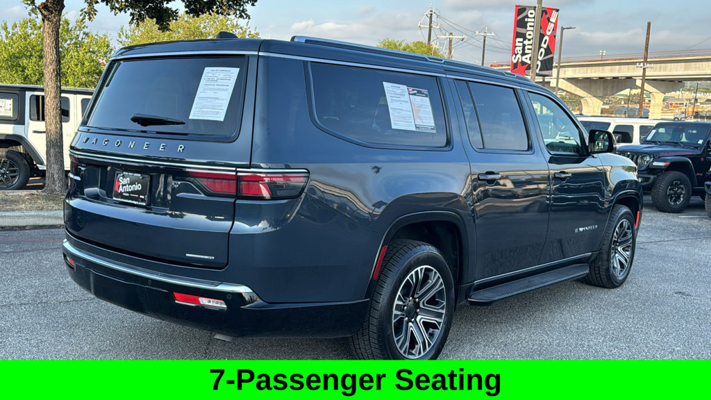 Used 2024 Jeep Wagoneer L Series II w/ Flexible Seating Group RWD image 7