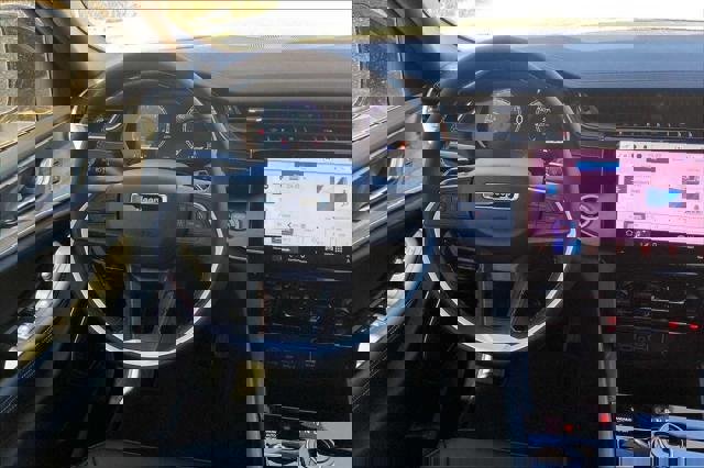 New 2025 Jeep Grand Cherokee Limited image 8