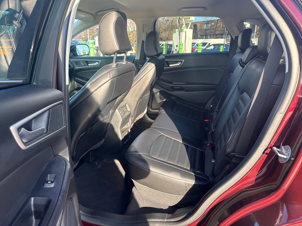 Used 2024 Ford Edge SEL w/ Convenience Package image 18