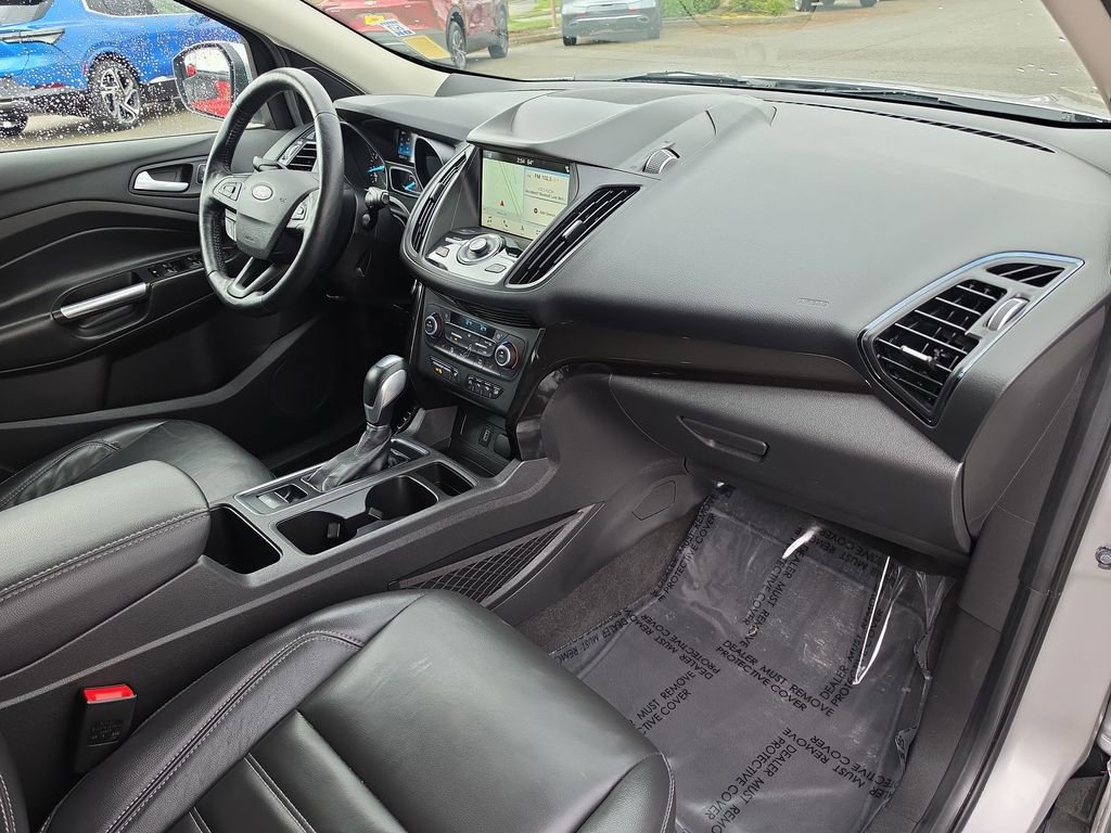 Used 2019 Ford Escape Titanium image 31